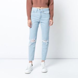 Levi’s Wedgie Icon Jeans